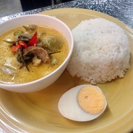 เมนูของร้าน ก๋วยเตี๋ยวเรืออโยธยา ณ ท่าสุรวงศ์