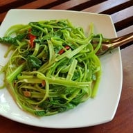 เมนูของร้าน แมกไม้ชายคลอง