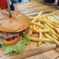 เมนูของร้าน Hell Bar Burger x Beer