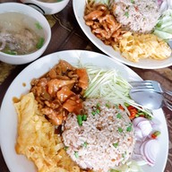 เมนูของร้าน ครัวป๊อกเก้า