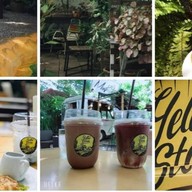 Yellow Stone cafe’ & Bar Korat