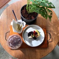 เมนูของร้าน Shee Own Cafe