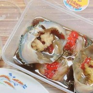 ปูไข่ดอง ประตูหลัง