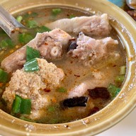 ร้านป้าสำราญ อุทัยธานี