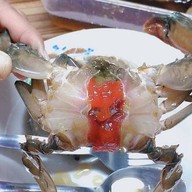 ปูไข่ดอง ประตูหลัง