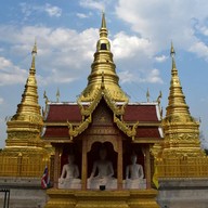 วัดพระธาตุห้าดวง