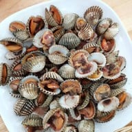 เมนูของร้าน ผ่องพรรณกุ้งเผา ตลาดกลางอยุธยา