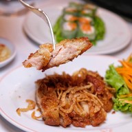 ห้องอาหารเวียดนาม ไซ่ง่อน โรงแรมเอเชีย กรุงเทพ