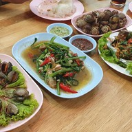 เมนูของร้าน ครัวสี่เจ๊