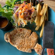 เมนูของร้าน สเต๊กอีโต้