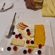 เมนูของร้าน Meevasana Wine & Art Gallery