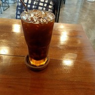 Yaks Coffee สี่แยกอรุณอมรินทร์ -