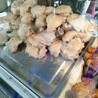 โอเล่ข้าวมันไก่ทอดขมิ้น