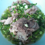 ก๋วยเตี๋ยว ตาเฮ้ว - ป้าเกียง 1