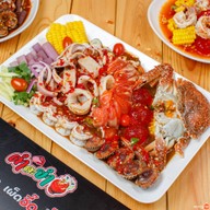 ตำละยำ By Mai เอกซ์โปร