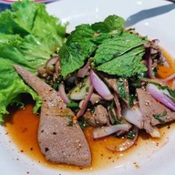 ครัวเพชรอำไพร