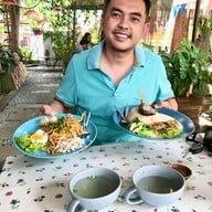 ร้านในสวนอารมณ์ดี