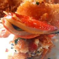 หอยทอดยักษ์ใหญ่ ปลาเผา วังเดิม9. ย่อยมาจากหมูทอดบ้านแขก