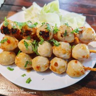 เมนูของร้าน เล็กหมูตุ๋น (ประตูพลล้าน)