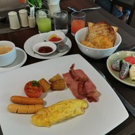 โรงแรมทวาราวดี รีสอร์ท