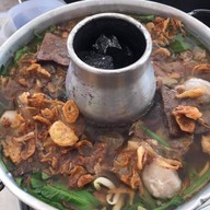 เมนูของร้าน ใบเตยก๋วยเตี๋ยวเนื้อตุ๋น