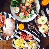 Fresh & Wraps Resto Bar