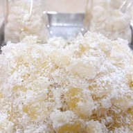 ร้านขนมหวาน&ลูกชิ้นทอด (ฮาลาล) รามคำแหง61