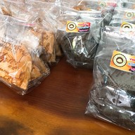 ขนมป้าพิณ ลำภูรา