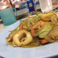 ชายน้ำ