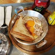 เมนูของร้าน ราดหน้าเฮียอ้วน(ตำนานเยาวราช) เชลล์ชวนชิม สาขาแจ้งวัฒนะ