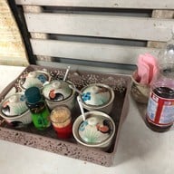 บะหมี่เกี๊ยวสะพานดำ