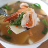 เมนูของร้าน ครัวเจ๊แมว ปากน้ำปราณ