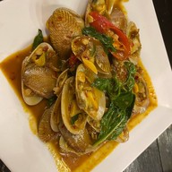 เมนูของร้าน ข้าวต้มหลักเฮง