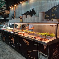 Party กุ้งย่างเนย หมูย่างชีส ชาบูหม้อดิน ลาดพร้าว