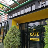 บรรยากาศ YELO House