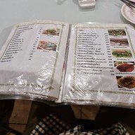 เมนู ไก่ย่างพริกไทยดำ ห้าแยกพลับพลาไชย