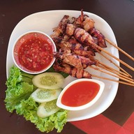 ก๋วยเตี๋ยวเรือเติมบุญ&อาหารตามสั่ง ตลาดนิคมบางปู