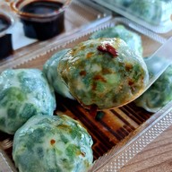 กุ้ยฉ่ายเจ๊แต แป้งบางไส้ทะลัก กุ้ยฉ่ายเจ๊แต แป้งบางไส้ทะลัก