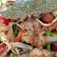 ร้านแซ่บตำยำสด