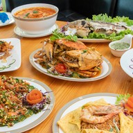 Dawee จิบแฟแลกังหัน