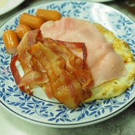 เมนูของร้าน On Lok Yun (ออน ล๊อก หยุ่น)