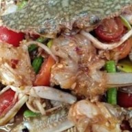 ร้านแซ่บตำยำสด