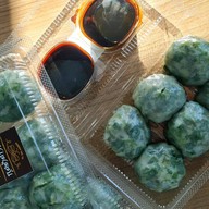 กุ้ยฉ่ายเจ๊แต แป้งบางไส้ทะลัก กุ้ยฉ่ายเจ๊แต แป้งบางไส้ทะลัก