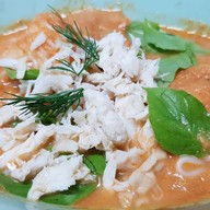 เมนูของร้าน ขนมจีนต้นก้ามปู นวลจันทร์ .