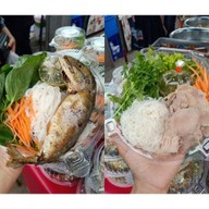 ข้าวแกงใบเฟิร์น เมี่ยงหมูมะนาว