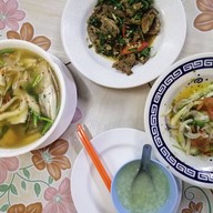 ร้านข้าวต้ม 1 บาท สาขา 2