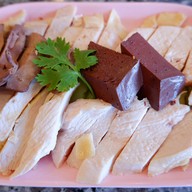 เมนูของร้าน ข้าวมันไก่กินนี่ บขส.บุรีรัมย์ 3