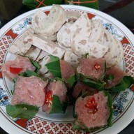 เมนูของร้าน อุทัยหมูยอ