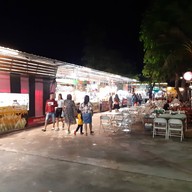 ตลาดชินตา