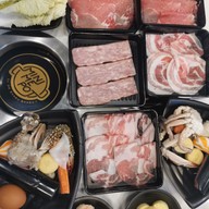 Mini Me Pot by Ok Shabu เดอะมอลล์งามวงศ์วาน